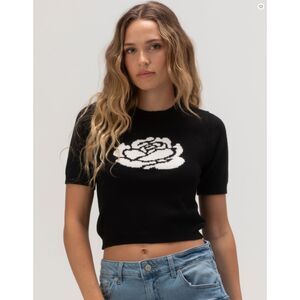 RSQ Women's Rose Sweater - Black/White, Size M, Soft & Stylish